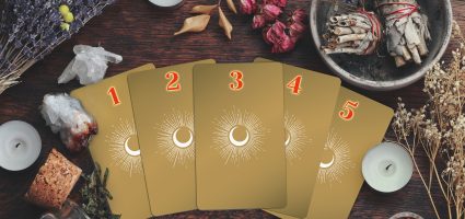 5 tarot cards
